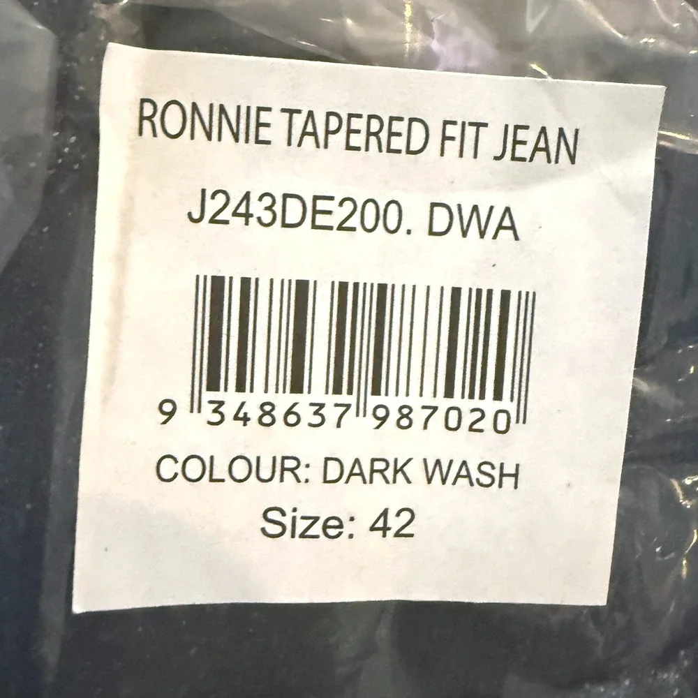 NWT Johnny Bigg Mens Ronnie Tapered Fit Jeans Dark‎ Wash Stretch Denim Size 42